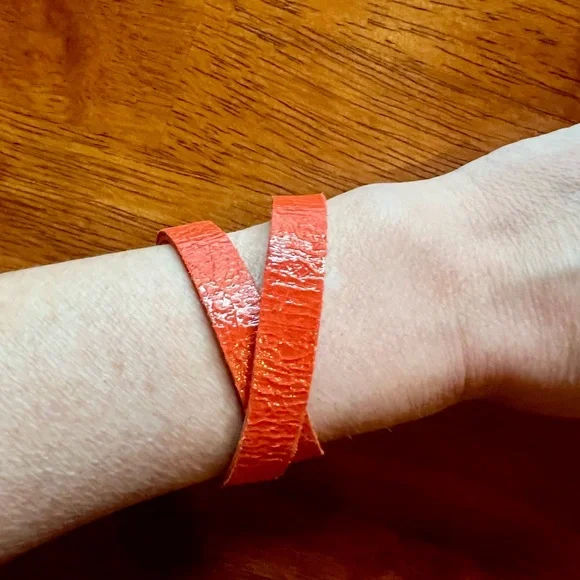 Tracey Tanner orange leather double wrap bracelet - Picture 3 of 5